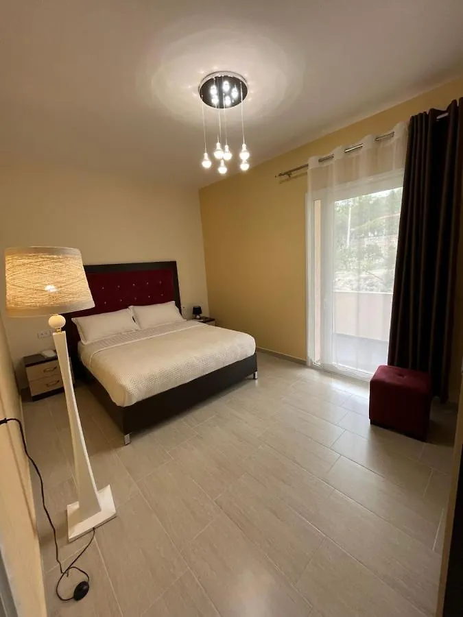 Monte Mare Hotel Влёра