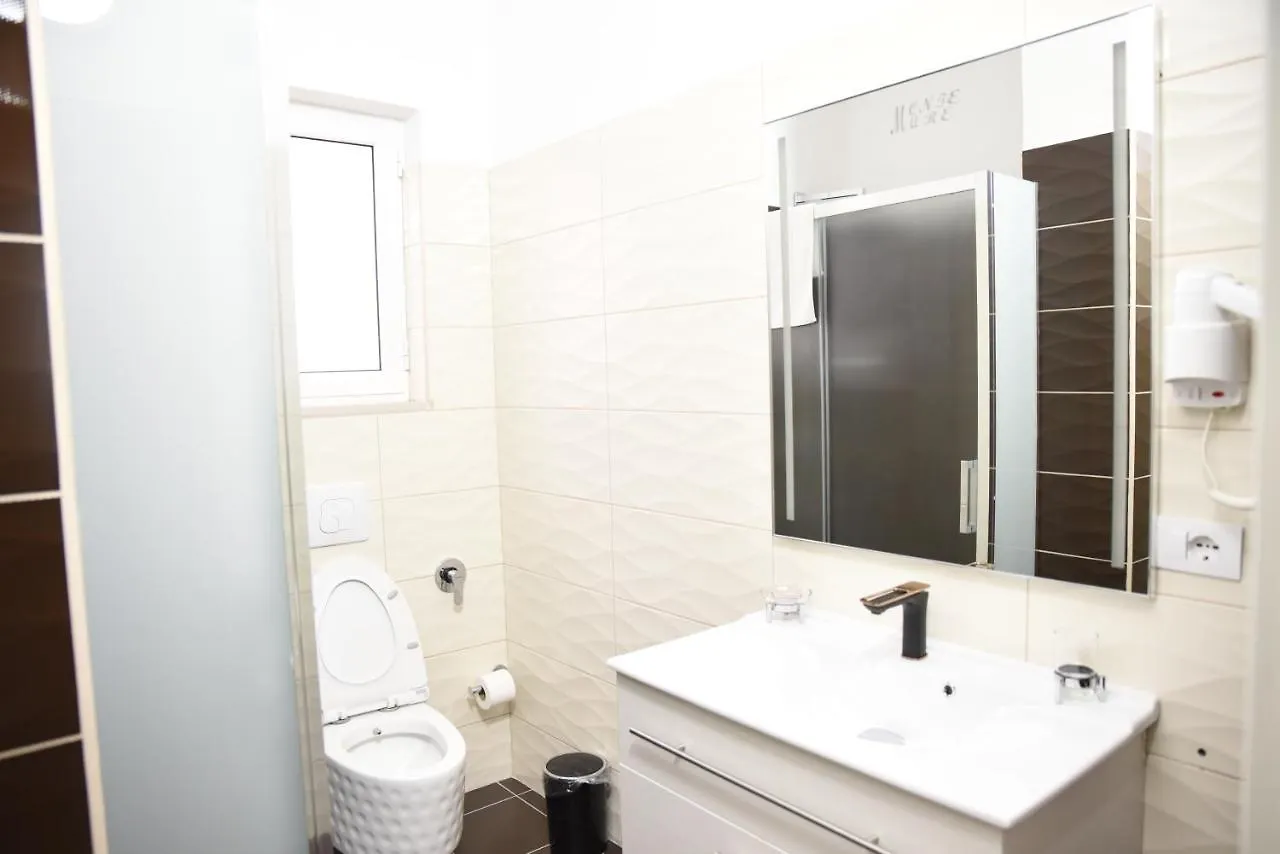 Monte Mare Hotel Влёра 4*,